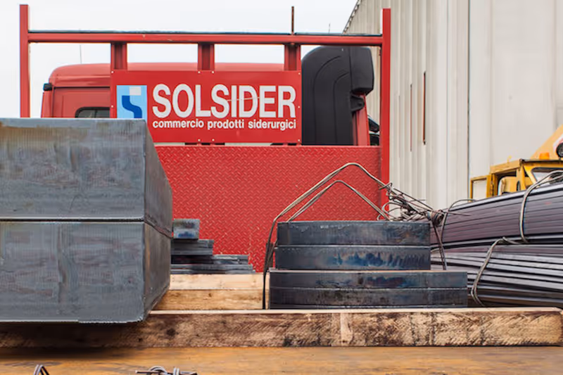 Reparto taglio CNC al plasma